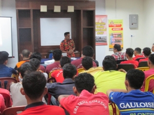Program Ceramah &amp; Demostrasi Kebakaran di ESC